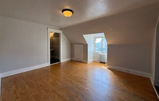 Studio, 1 bath, 209 sqft, $1,025, Unit 402