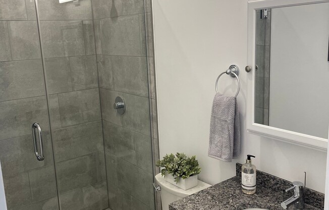 Studio, 1 bath, $1,775, Unit 407