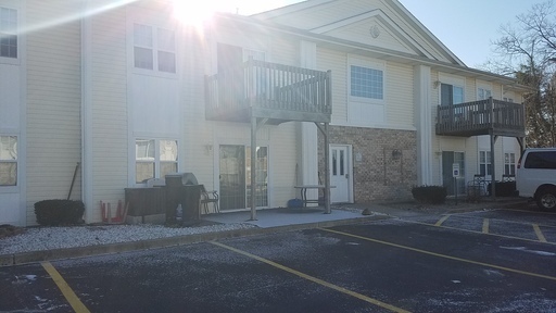 Hickory Manor