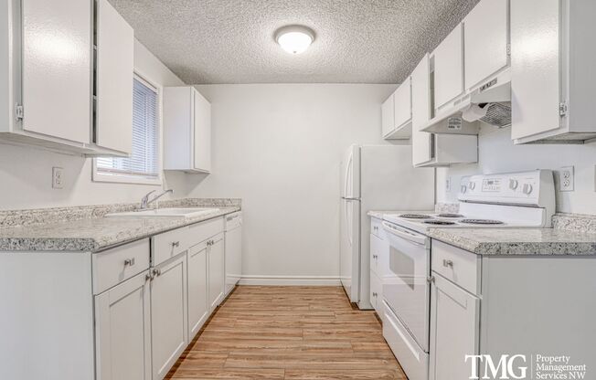 Willow Creek Apartments