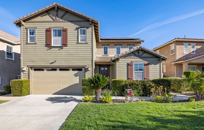 Luxurious 5-Bedroom Pool Home with Solar & Tesla Powerwall in Santa Clarita!