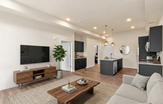 1 bed, 1 bath, 825 sqft, $2,175, Unit 304