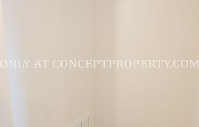 1 bed, 1 bath, 650 sqft, $1,800, Unit 315