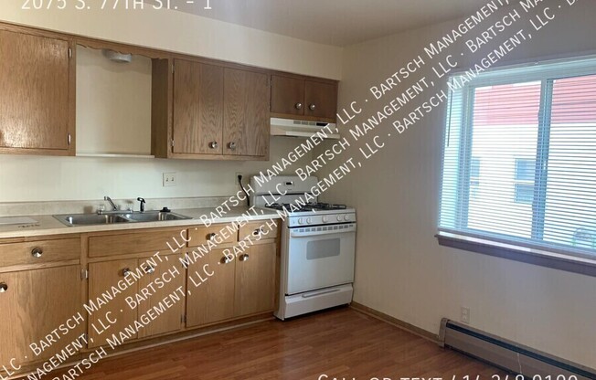 2075 S 77 ST