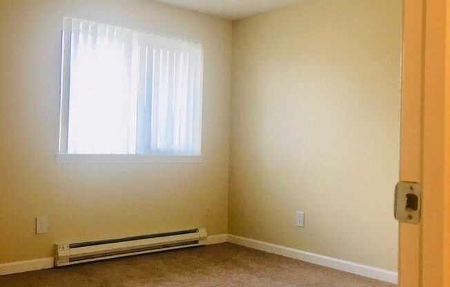 2 beds, 1 bath, 807 sqft, $1,795, Unit G1