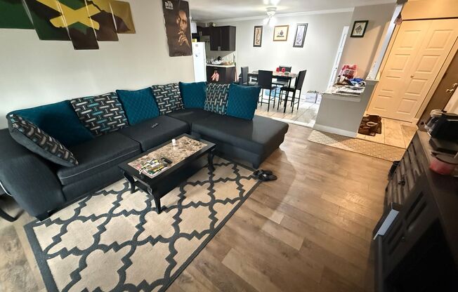 Williamsburg Flats 202