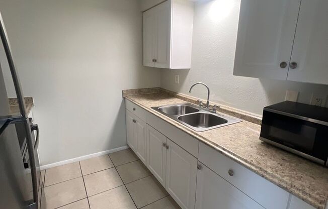 1 bed, 1 bath, 620 sqft, $1,350, Unit 223