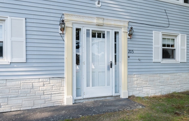 205 HARDY POND RD