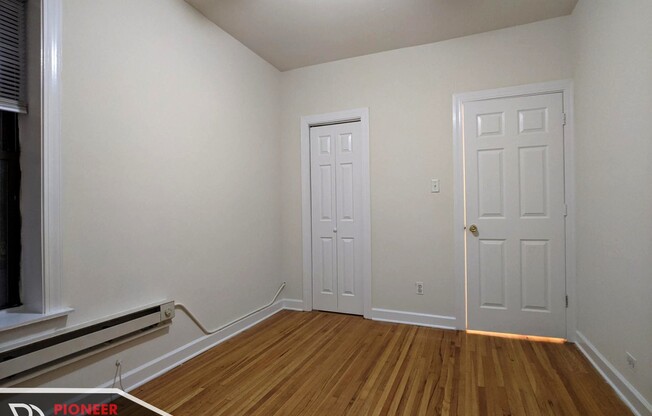 3823 N Fremont St
