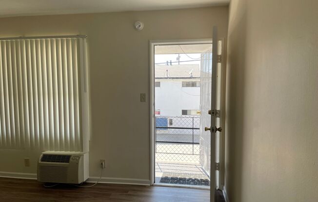 1114 E. Wilson Ave. Glendale CA
