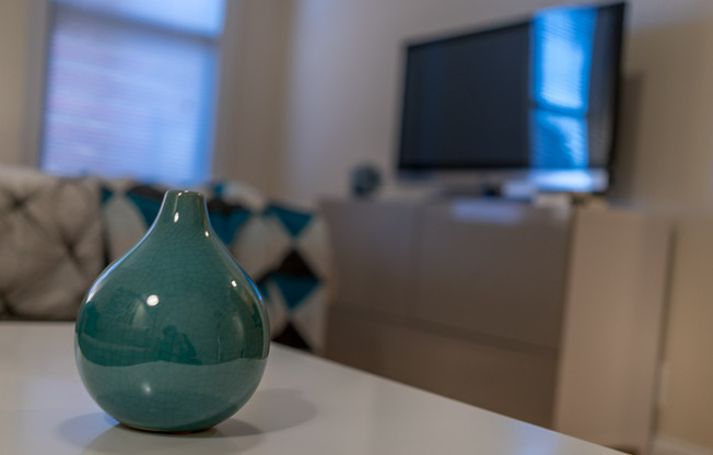 Studio, 1 bath, 407 sqft, $1,825, Unit H106