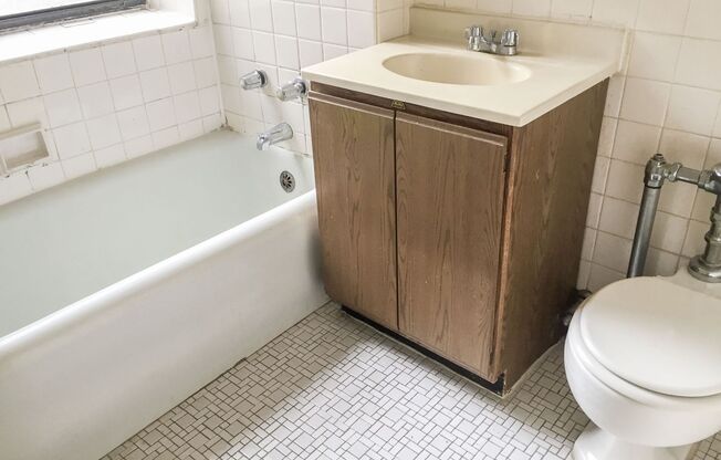 Studio, 1 bath, 478 sqft, $1,435, Unit 540-7F