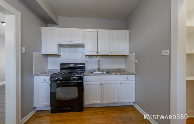 2056 W ARTHUR