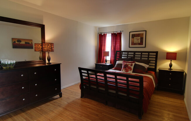 1 bed, 1 bath, 725 sqft, $1,610, Unit 0702