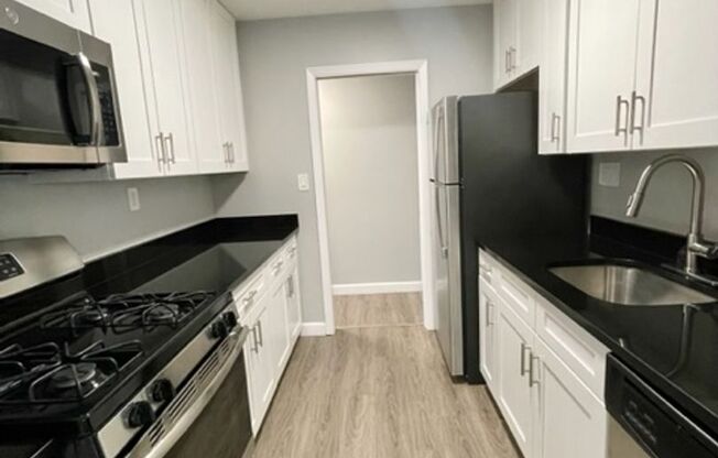 Fully Renovated Modern Apartments