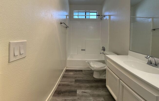 1 bed, 1 bath, 750 sqft, $1,795, Unit 102