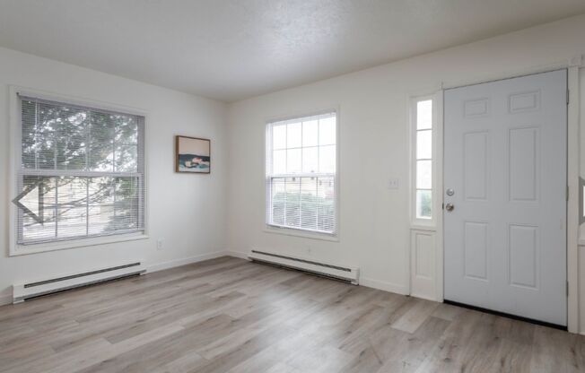 2 beds, 1 bath, $1,550