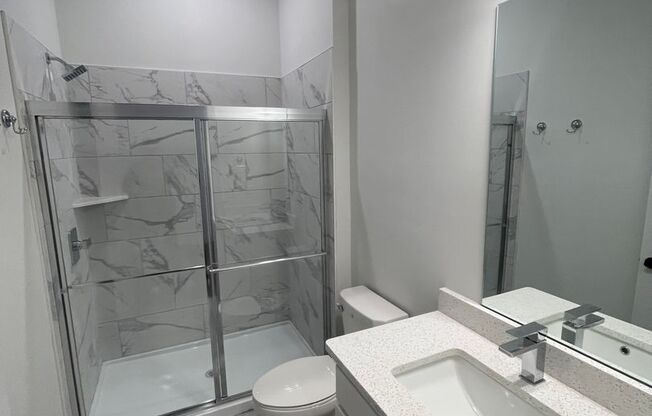 1 bed, 1 bath, 859 sqft, $1,600, Unit B104