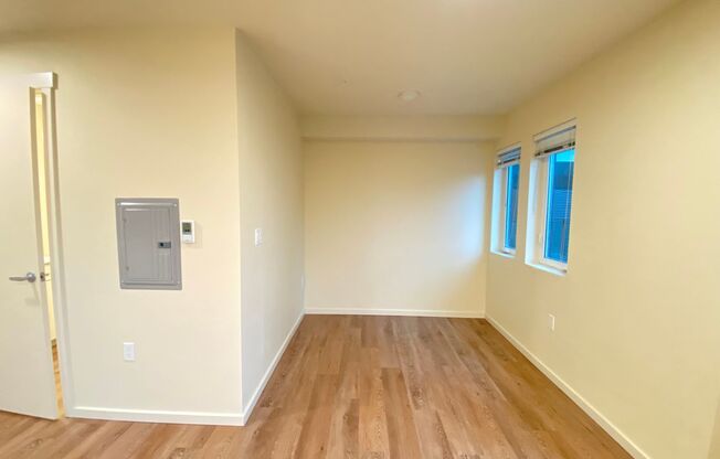 Studio, 1 bath, 175 sqft, $1,999, Unit 329