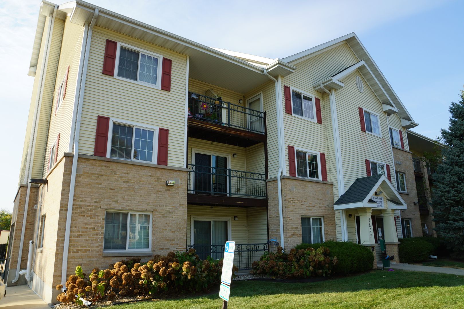 Woodland Commons Madison