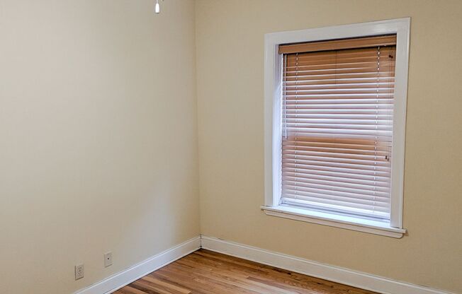 2 beds, 1 bath, 1,173 sqft, $2,595, Unit 4808-1E