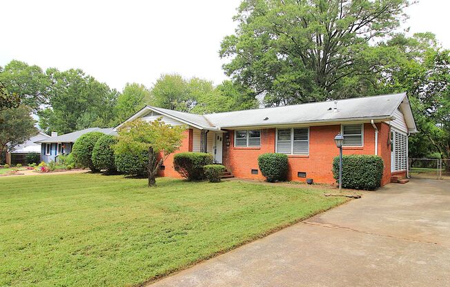 Charming Ranch Home in Windsor Park