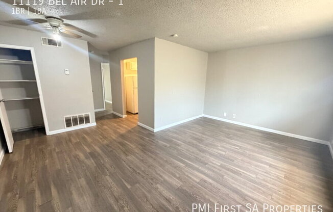 11119 BEL AIR DR