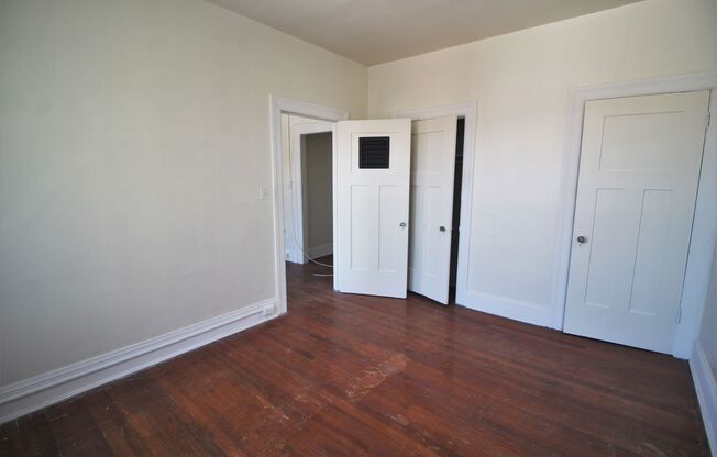 1 bed, 1 bath, 2 sqft, $950, Unit #504