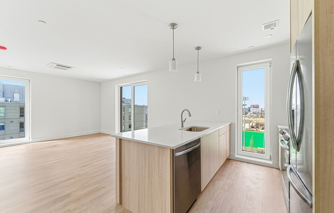 1 bed, 1 bath, 633 sqft, $3,485, Unit 211