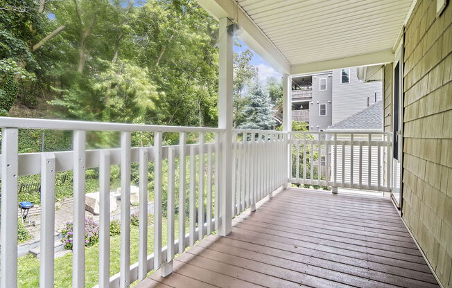 398 E 8 ST