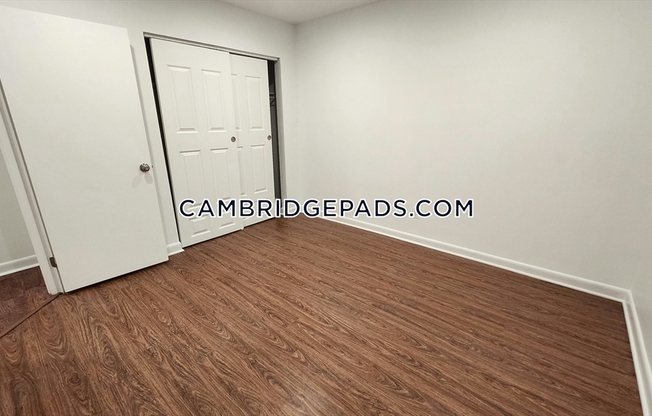 3 beds, 2 baths, $3,500, Unit 2