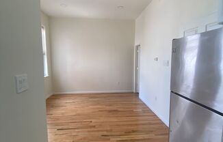 Studio, 1 bath, $995, Unit 1932 N 7th Street, Unit 6