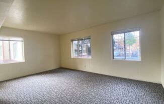 2 beds, 1 bath, 689 sqft, $1,427, Unit 102B