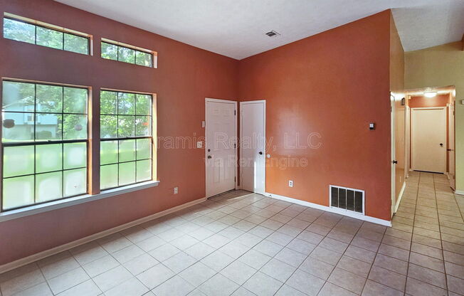 2416 NEWGATE DR