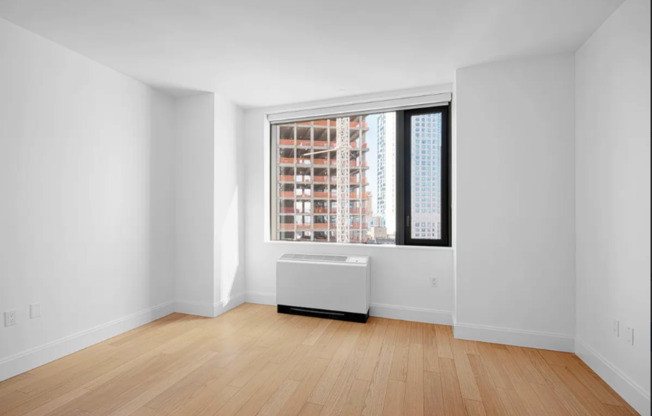 10 City Point