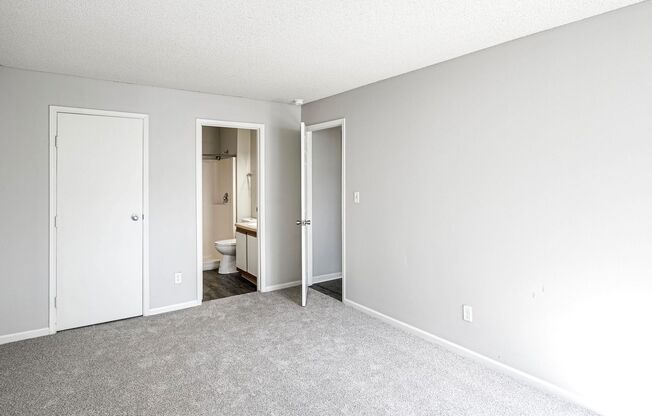 1 bed, 1 bath, 650 sqft, $825, Unit 222