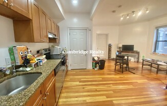 231 HARVARD AVE