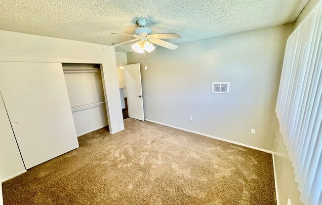 1 bed, 1 bath, 700 sqft, $2,000, Unit 233