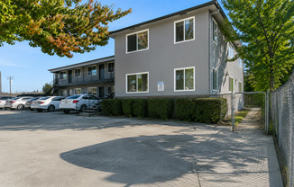 Young St Apartments