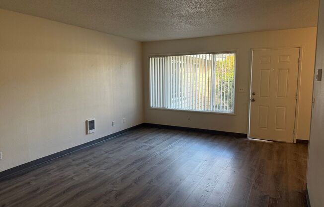 S815 - Star Apartments