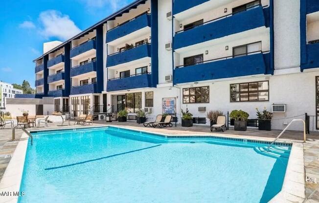 2 beds, 2 baths, 1,056 sqft, $4,400, Unit 532