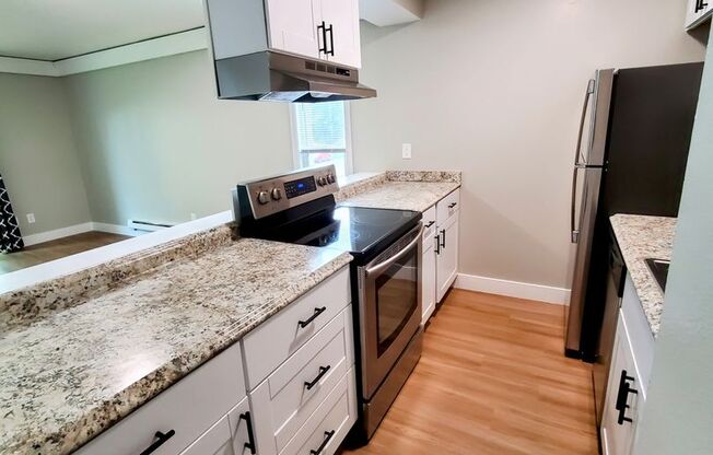 2 beds, 1 bath, 740 sqft, $1,450, Unit 810 - Unit 201