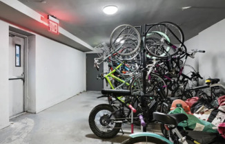 180 Bainbridge St #201L