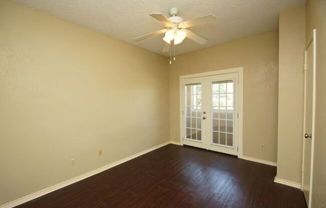 Stone Hill Apartments
