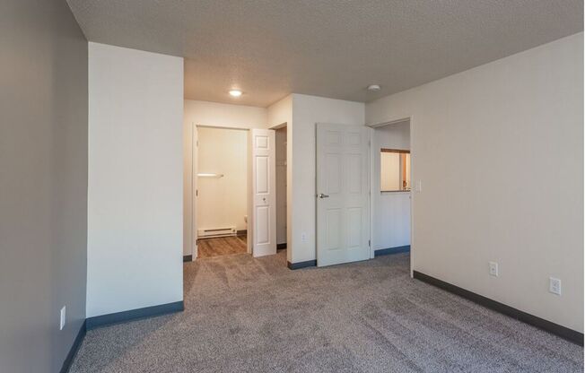 1 bed, 1 bath, 631 sqft, $860, Unit Apply Now!