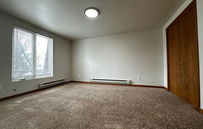 1 bed, 1 bath, $845, Unit Apt. 9