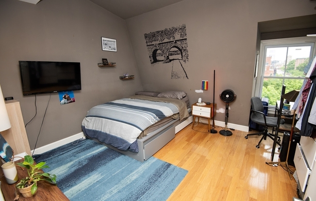 2 beds, 1 bath, 946 sqft, $4,500, Unit 507