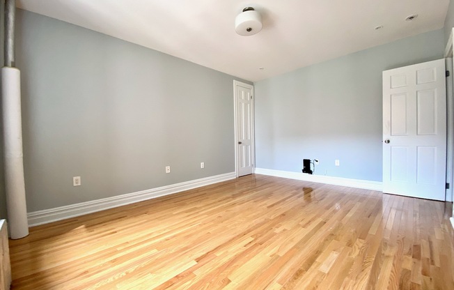 Studio, 1 bath, $2,300, Unit 3C