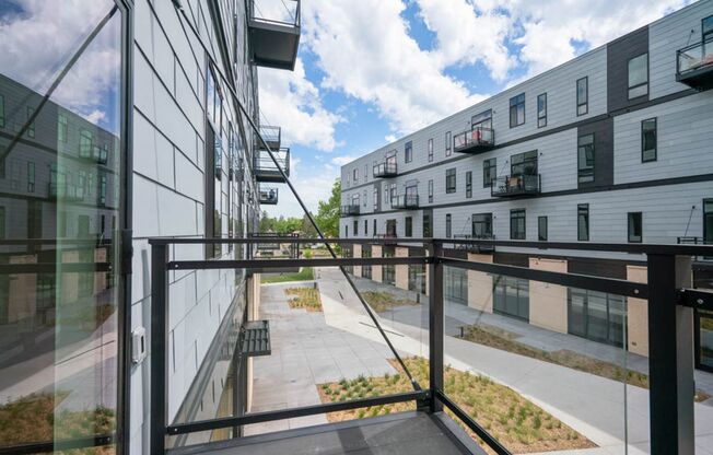 1 bed, 1 bath, 625 sqft, $1,375, Unit 1207