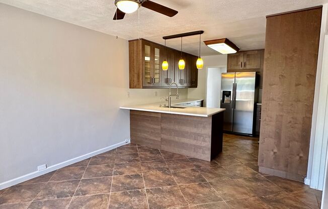 Spacious, Upgraded, 3 Bedroom 2.5 Bath Condo with Private Hot Tub in Point Loma